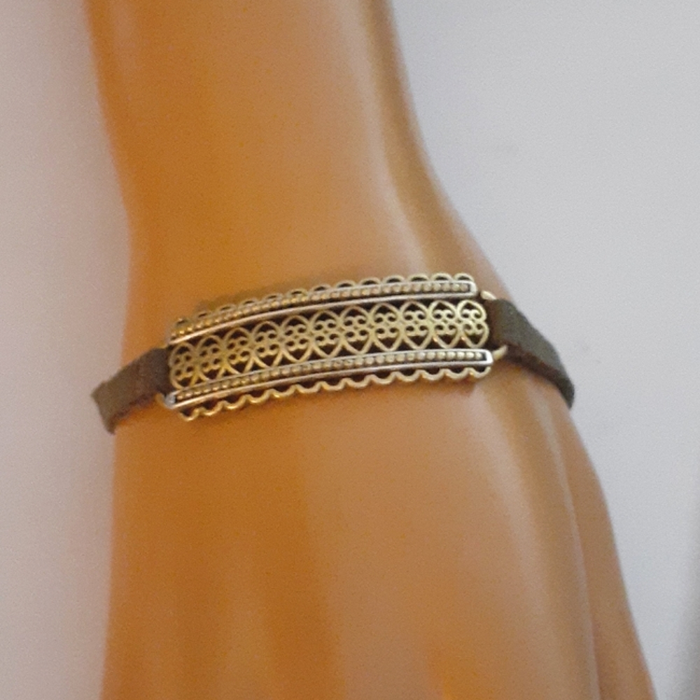 Vintage Filigree Gold Bracelet